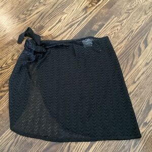 Black Sarong / coverup by La Vie en Rose - one size fits most, adjustable